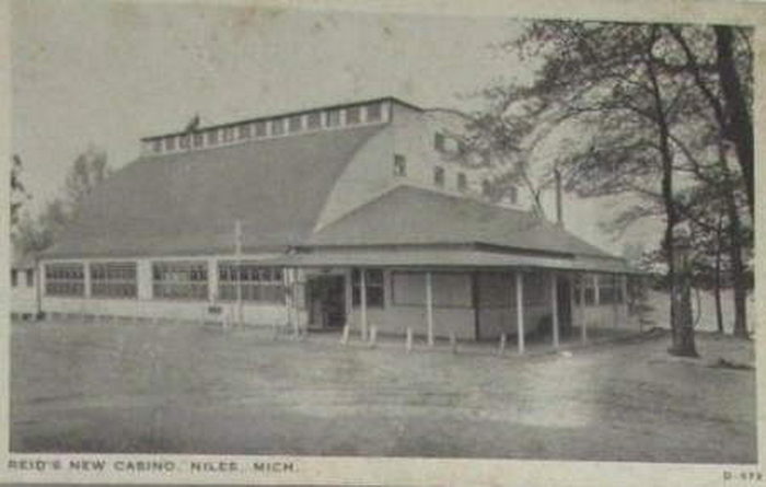 Reids Pavilion (Reids Casino) - Old Photo From Barron Lake Association